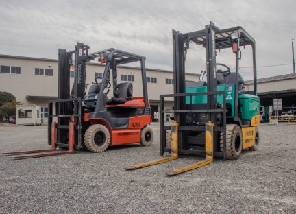 フォークリフト運転（最大荷重１t以上）イメージ01